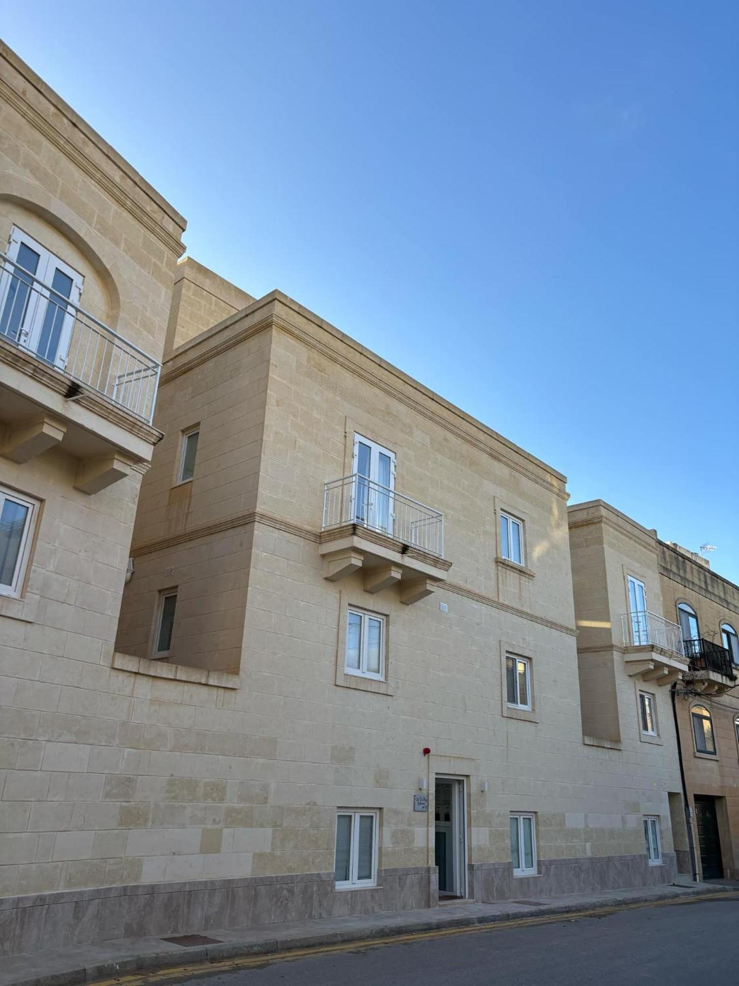 Cliff Edge Apartment In Xaghra Exterior photo